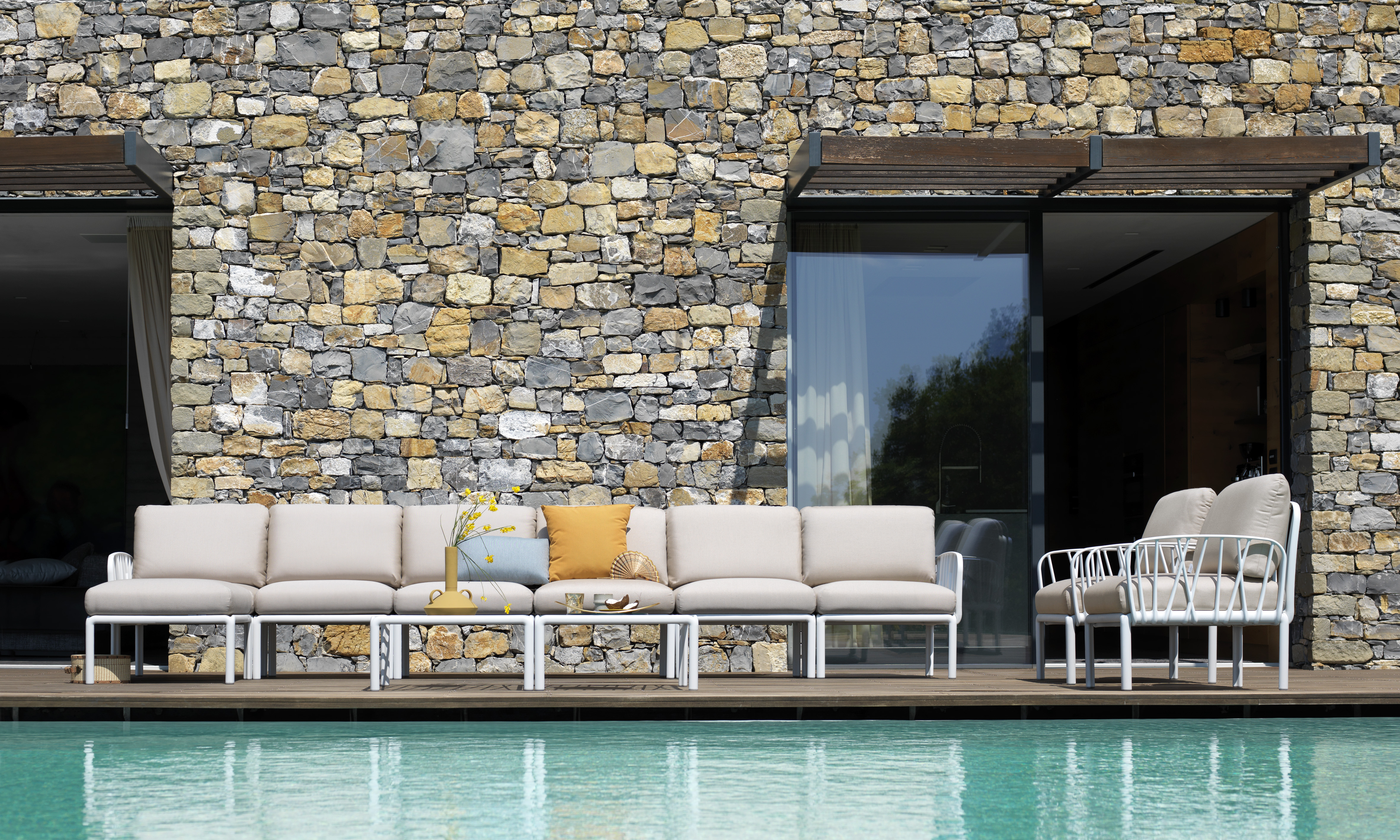 Add Italian Design to Your Outdoor with Nardi Outdoor Furniture